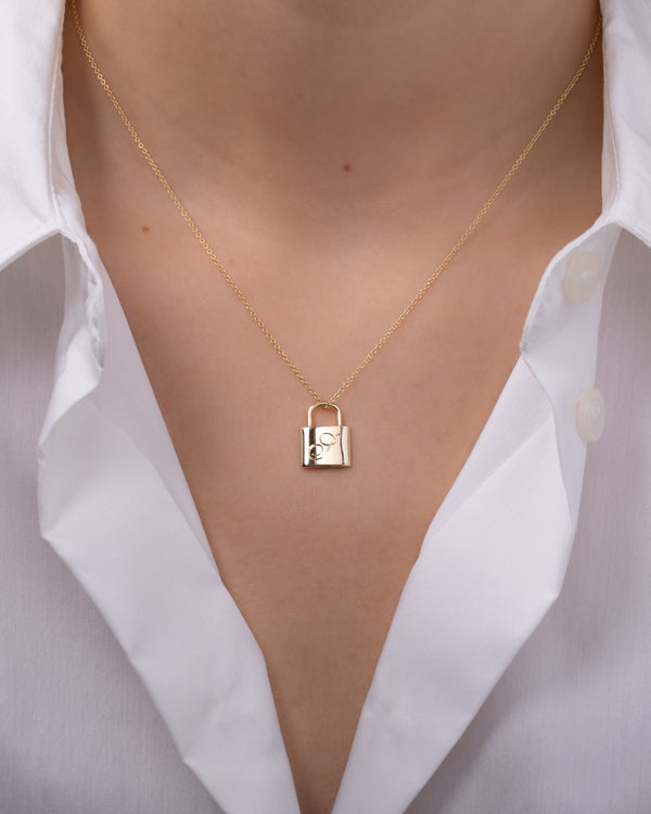 Love Lock” 14-karat gold lock necklace – Les Étoiles DTLA