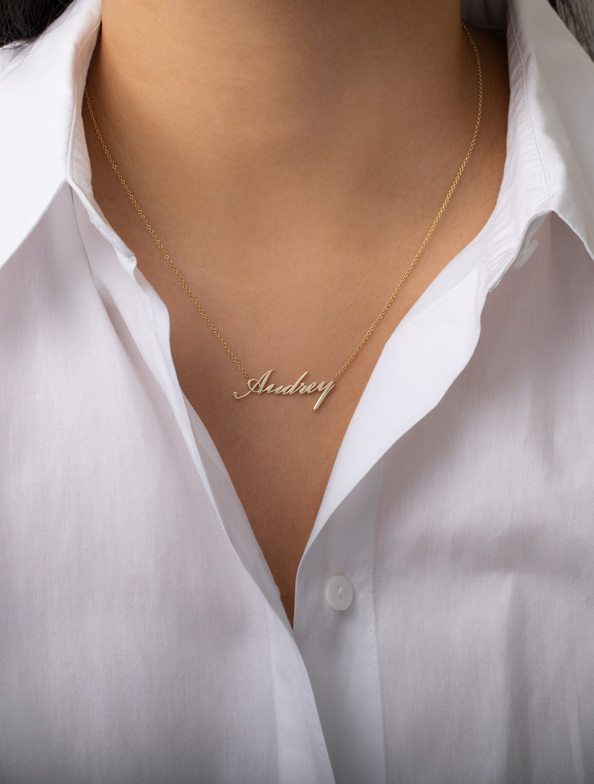 14k Gold Script Name Necklace in 14K Yellow Gold 