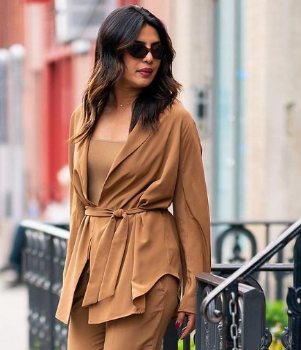 Zoe Lev Jewelry: Celebrity Favorites and Most-Worn Pieces Featured in Vogue, InStyle, and More