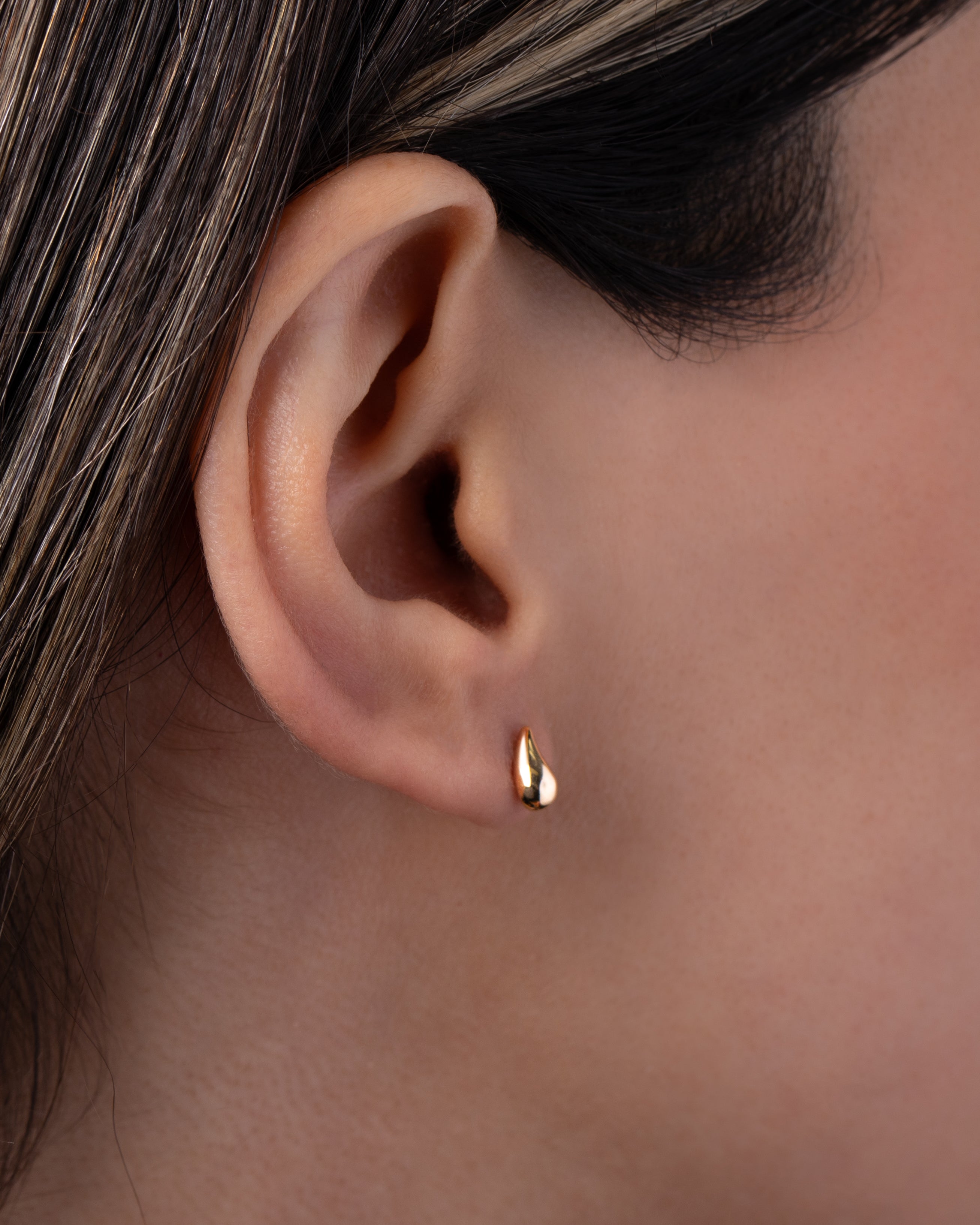 14K Gold Mini Teardrop Stud Earrings Studs Zoe Lev Jewelry