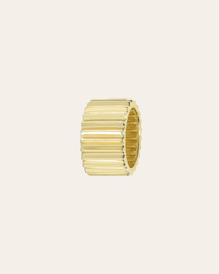 14K Gold Thick Ribbed Heirloom Charm