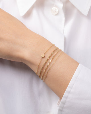 14k Gold Tiny Clover Bracelet