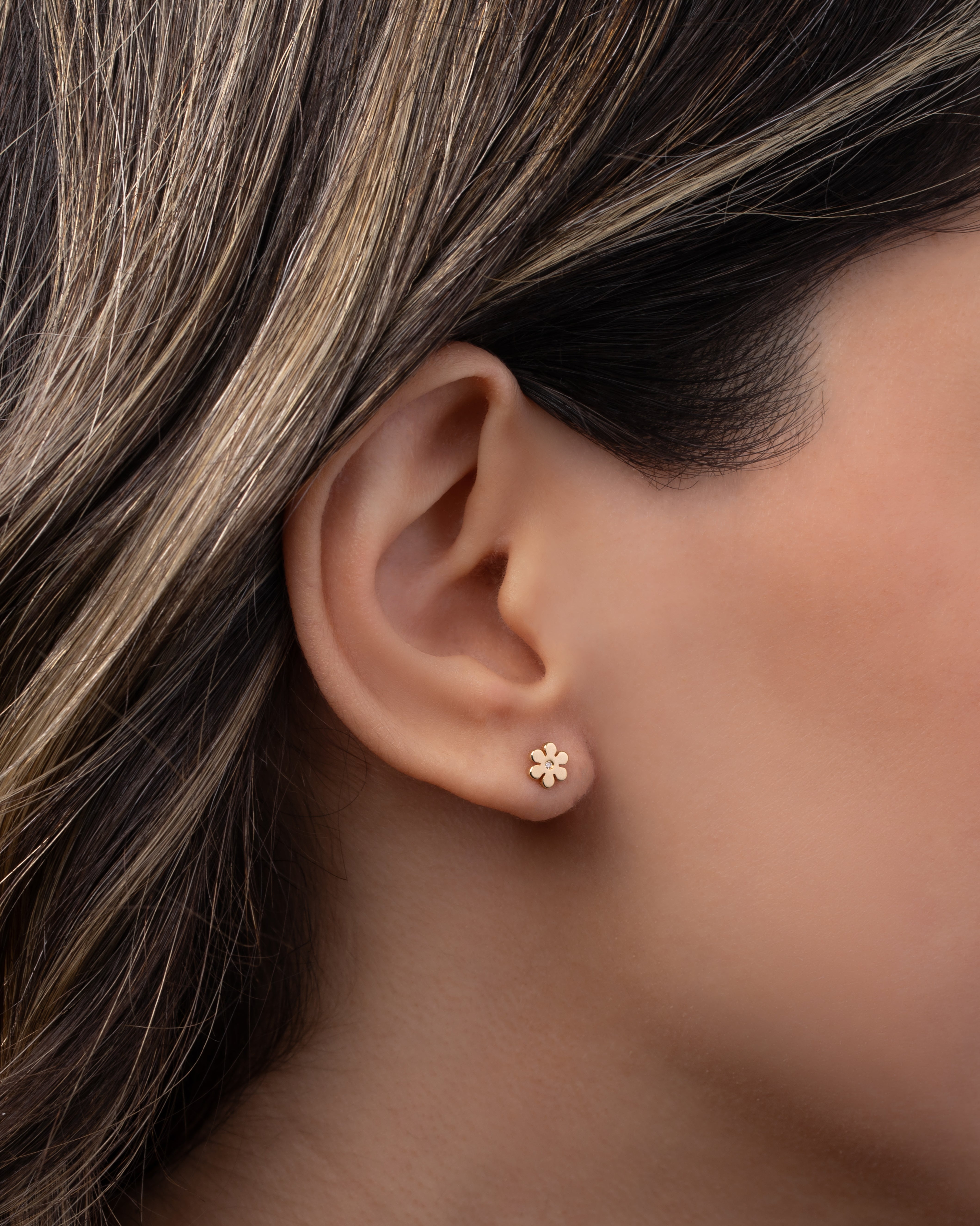 14k Gold Tiny Flower with Diamond Stud Earring Zoe Lev Jewelry