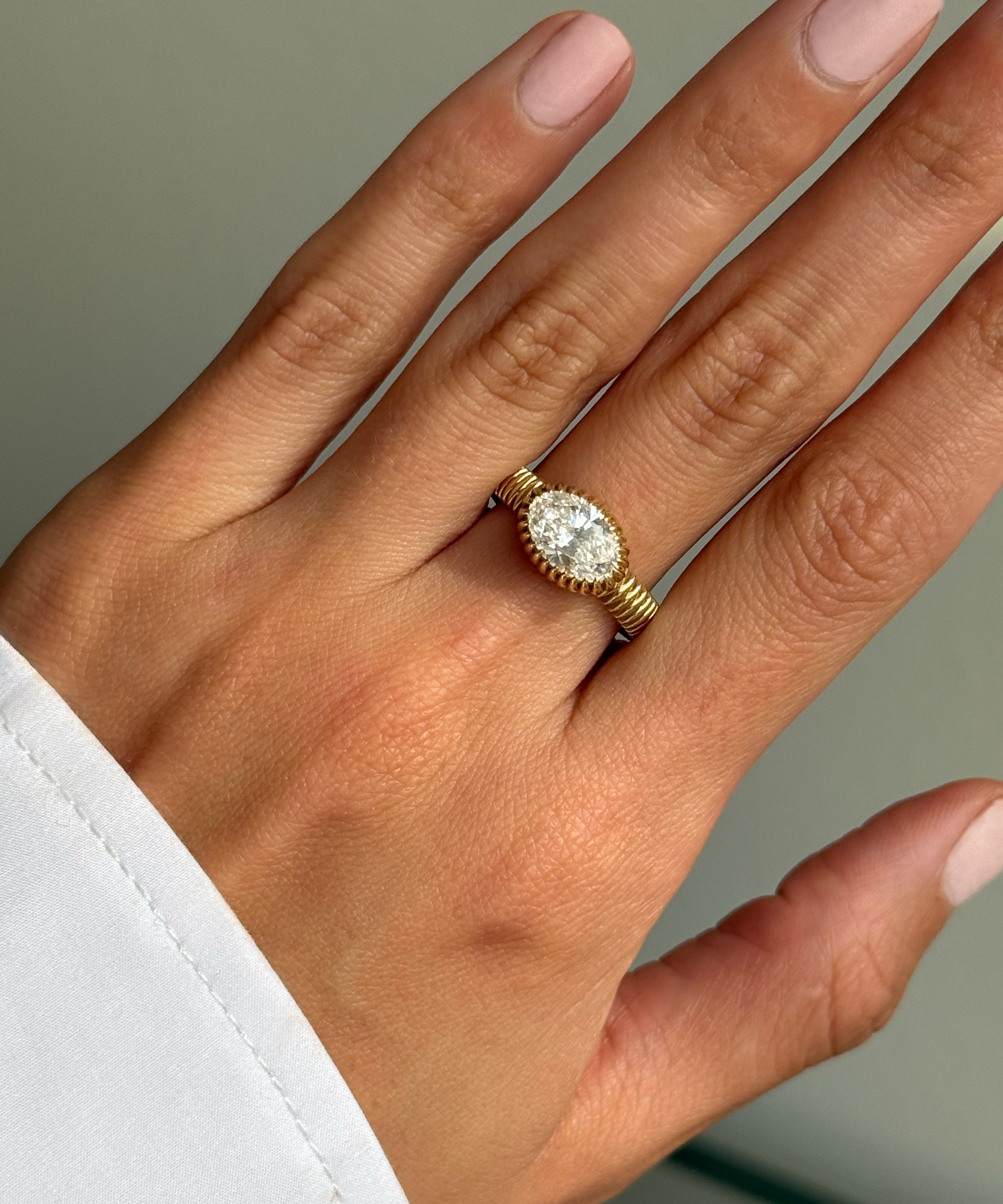 Lab Diamond Large Oval Pleated Ring - size 7 SAMPLE SALE Zoe Lev Jewelry