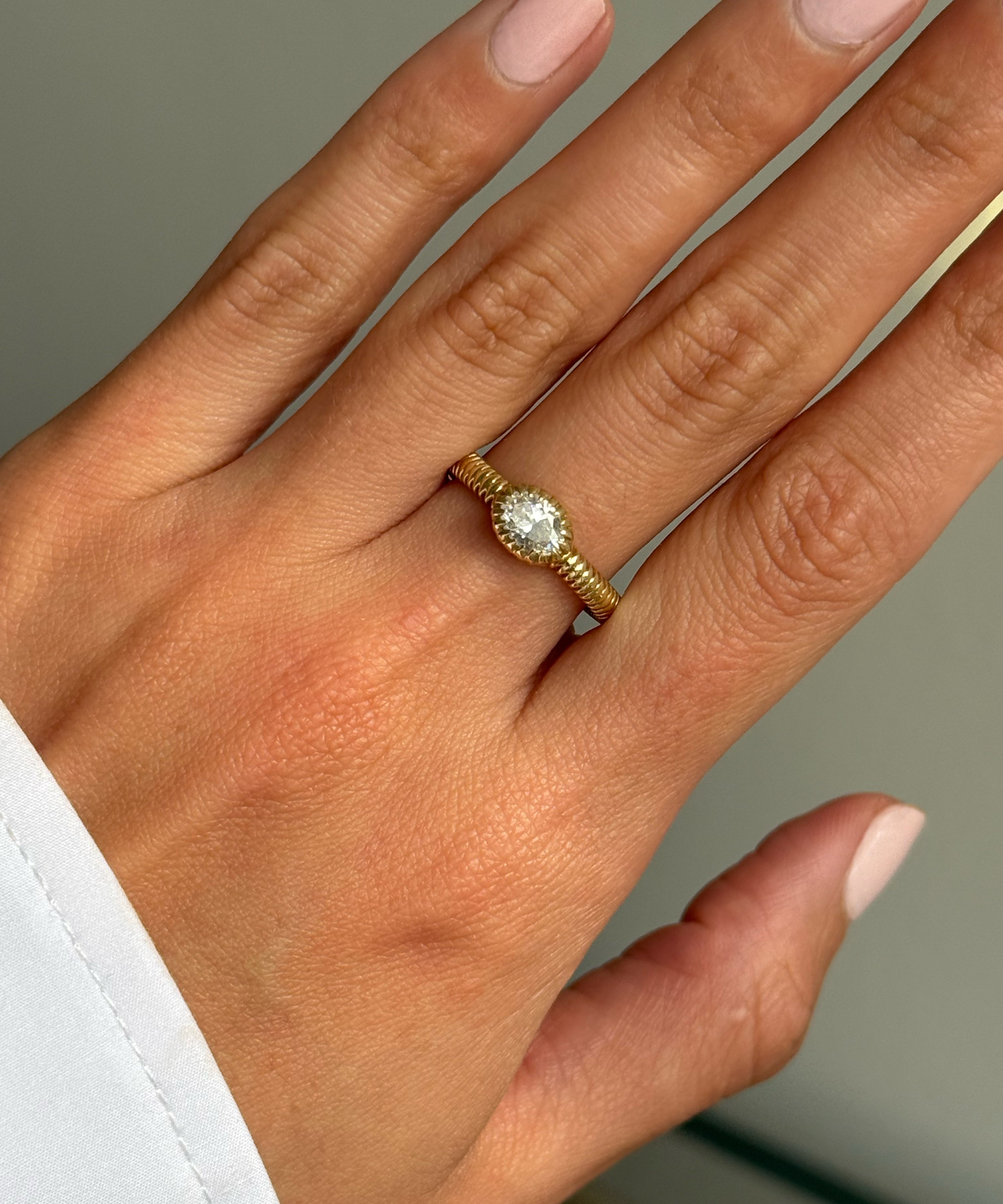 Lab Diamond Small Oval Pleated Ring - size 7 SAMPLE SALE Zoe Lev Jewelry