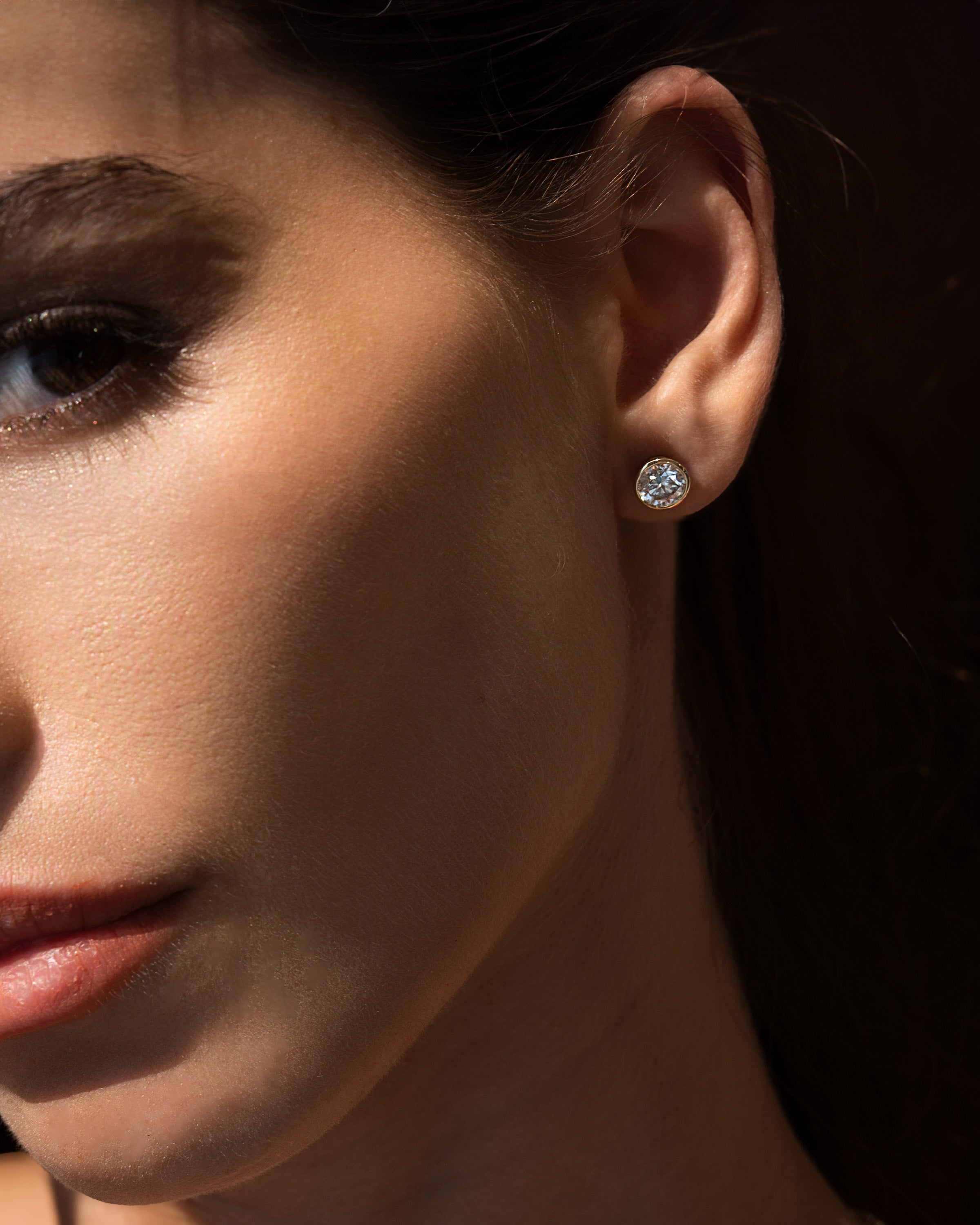 Lab Diamond Round Bezel Stud Earrings Studs Zoe Lev Jewelry