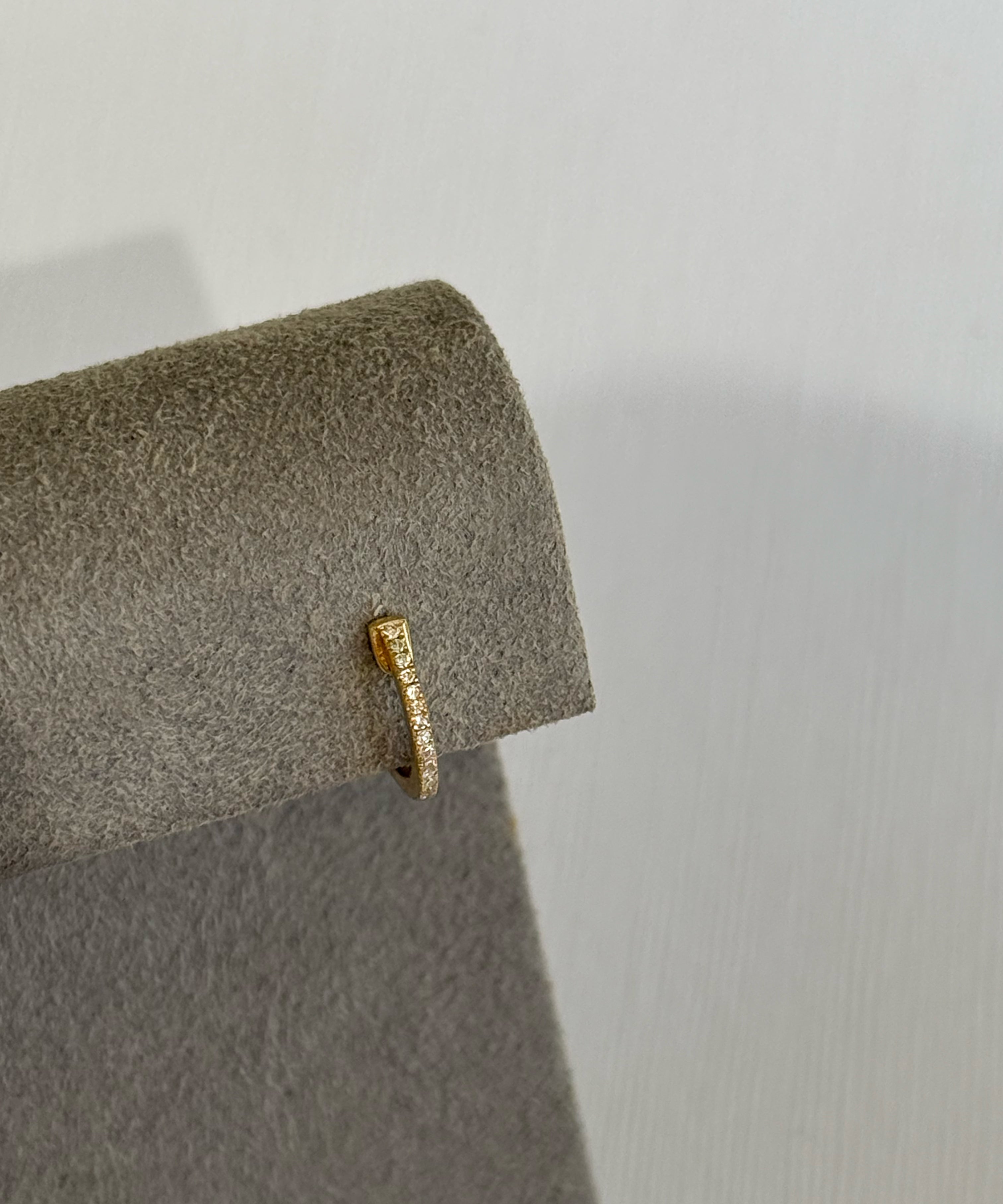 Small Diamond Huggie - Single SAMPLE SALE Zoe Lev Jewelry