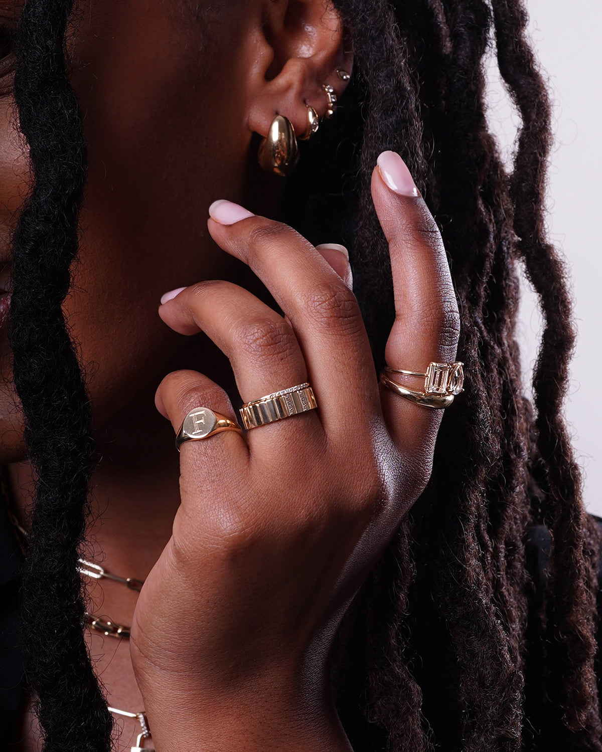 Small Diamond Cigar Bar Ring Zoe Lev Jewelry