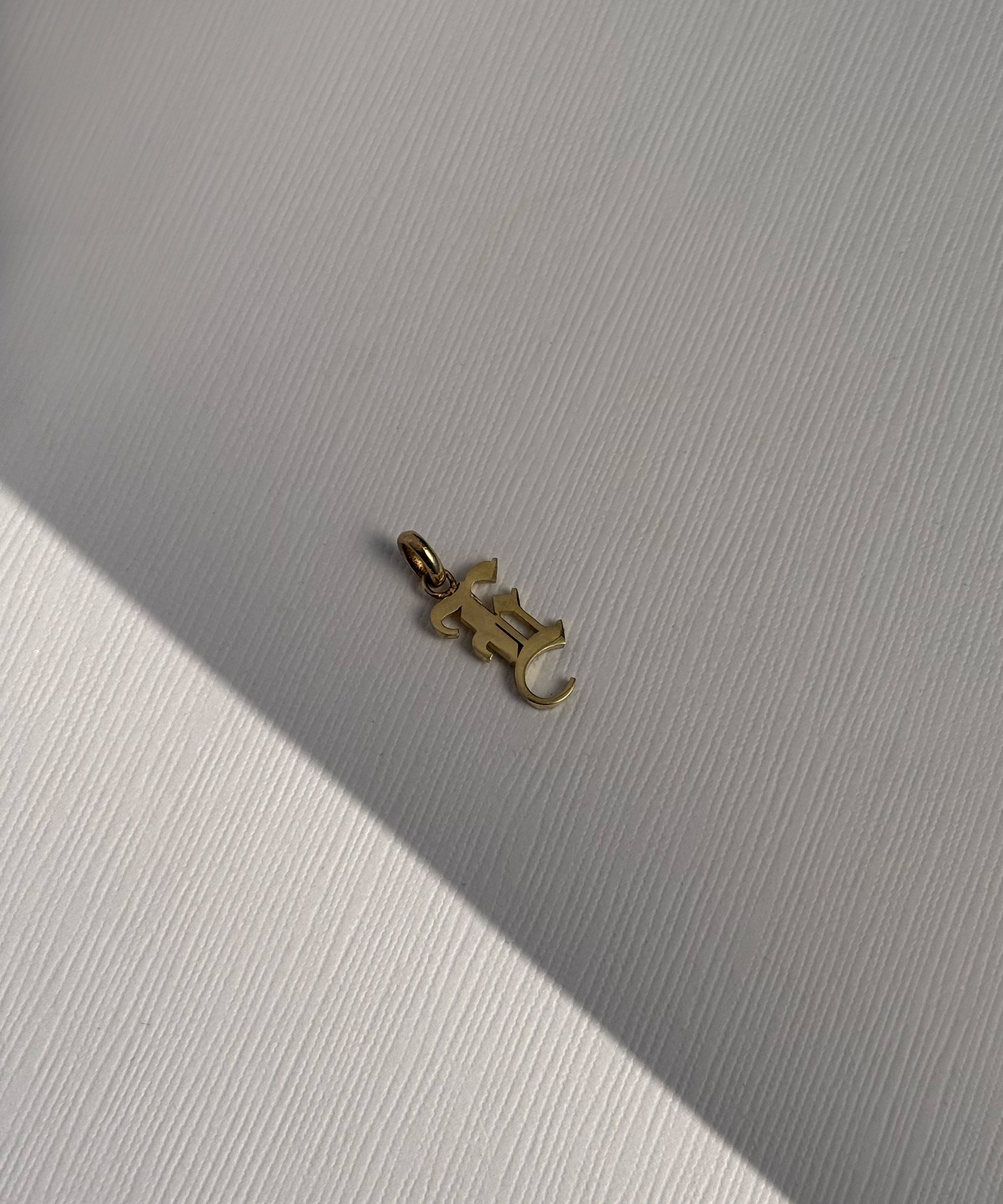 14k Gold Gothic Initial Pendant - 'E' SAMPLE SALE Zoe Lev Jewelry