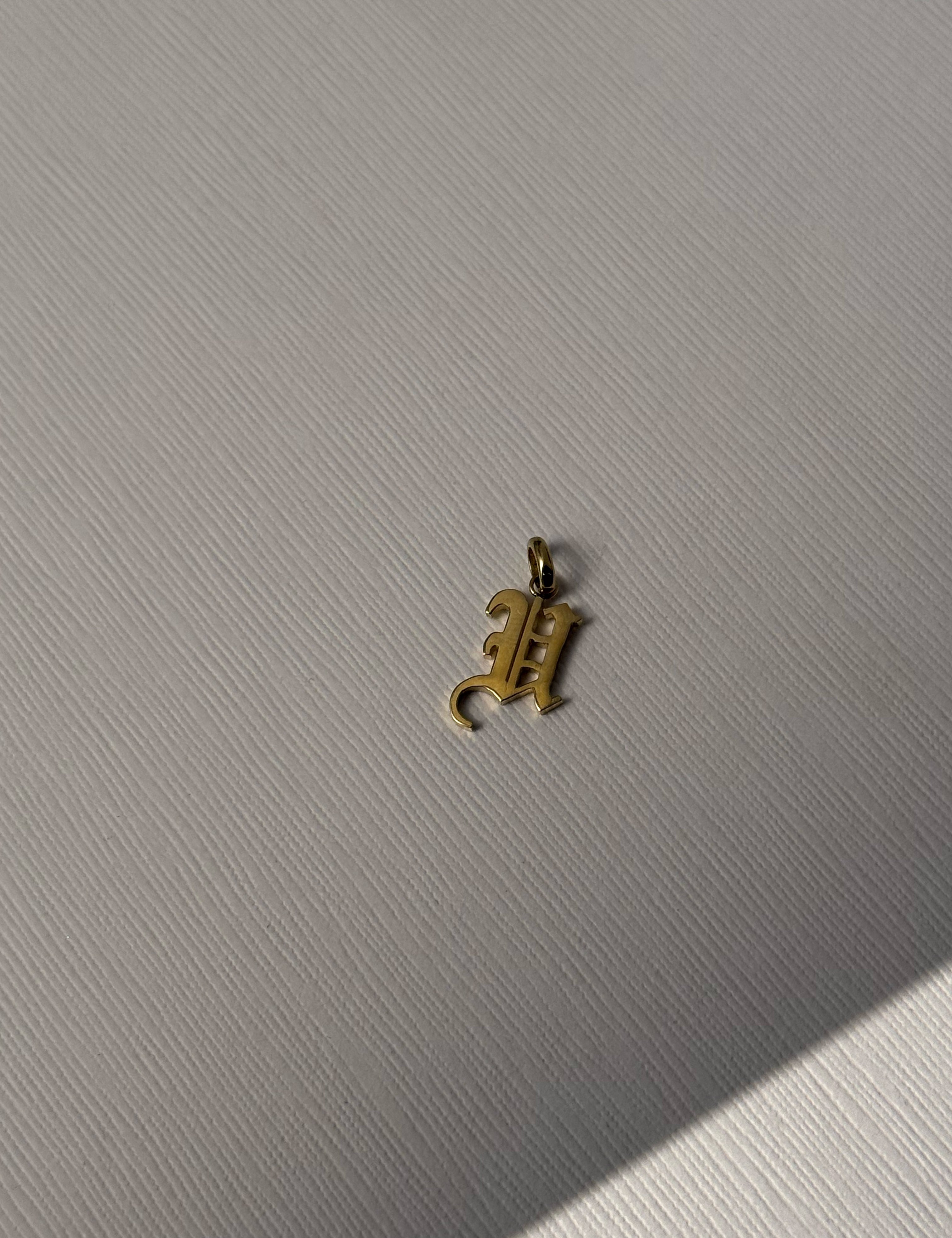14k Gold Gothic Initial Pendant - 'V' SAMPLE SALE Zoe Lev Jewelry