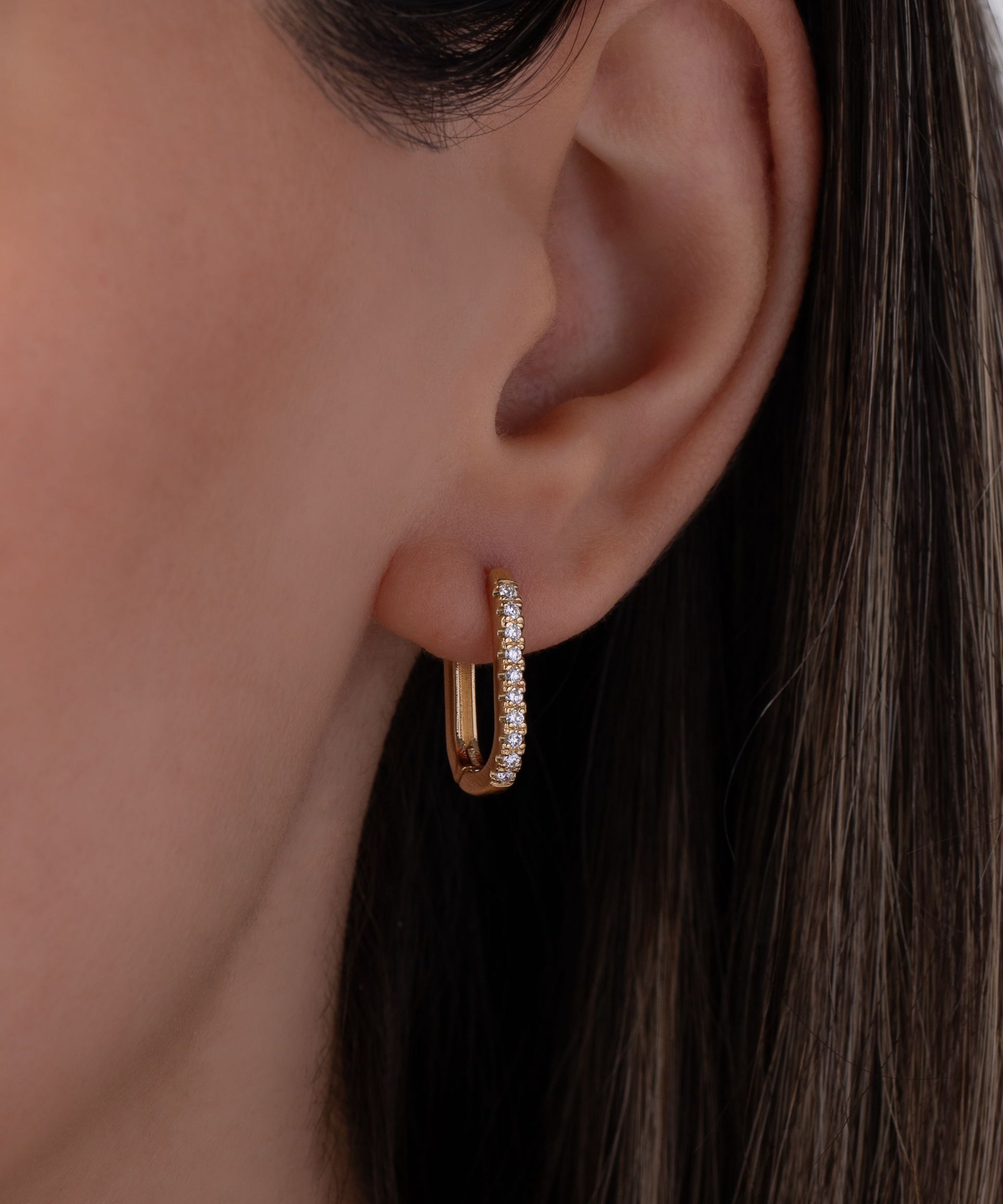 Diamond Oval Hoop Earrings Hoops & Huggies Zoe Lev Jewelry