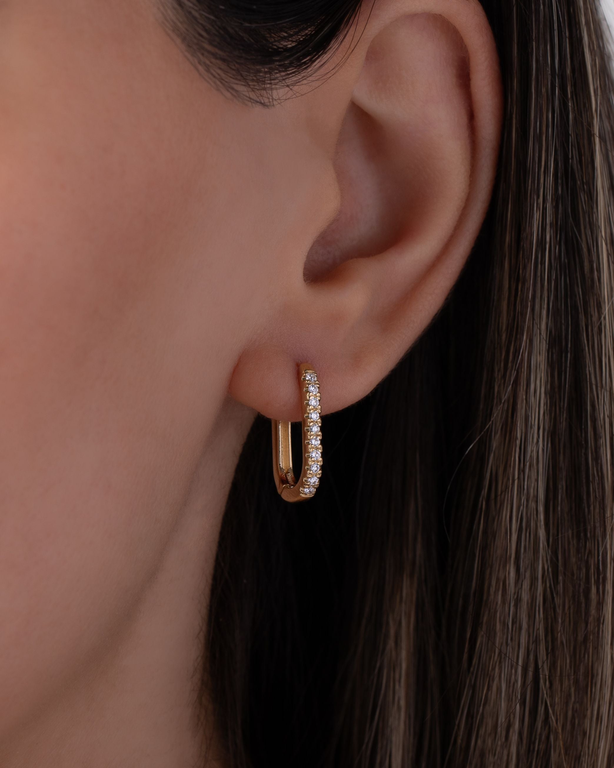Diamond Oval Hoop Earrings Hoops & Huggies Zoe Lev Jewelry