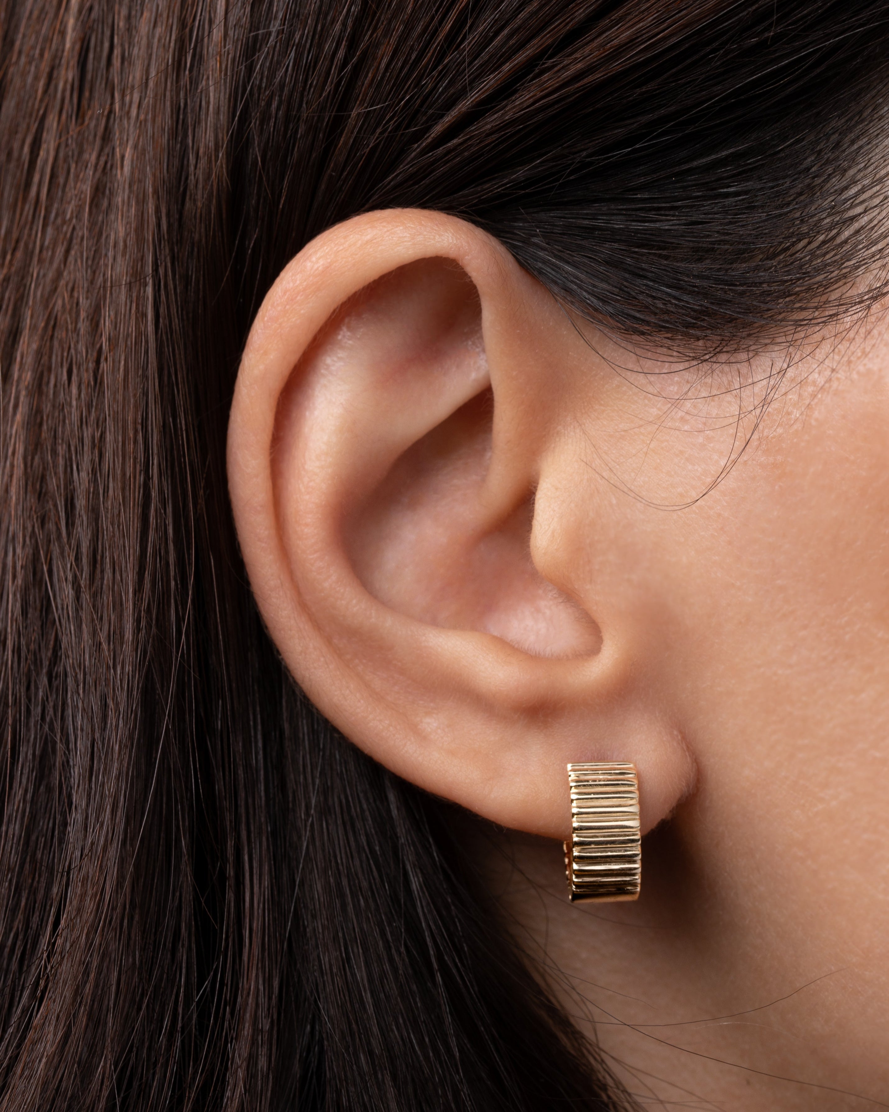 14K Gold Thick Notched Huggies Hoops & Huggies Zoe Lev Jewelry