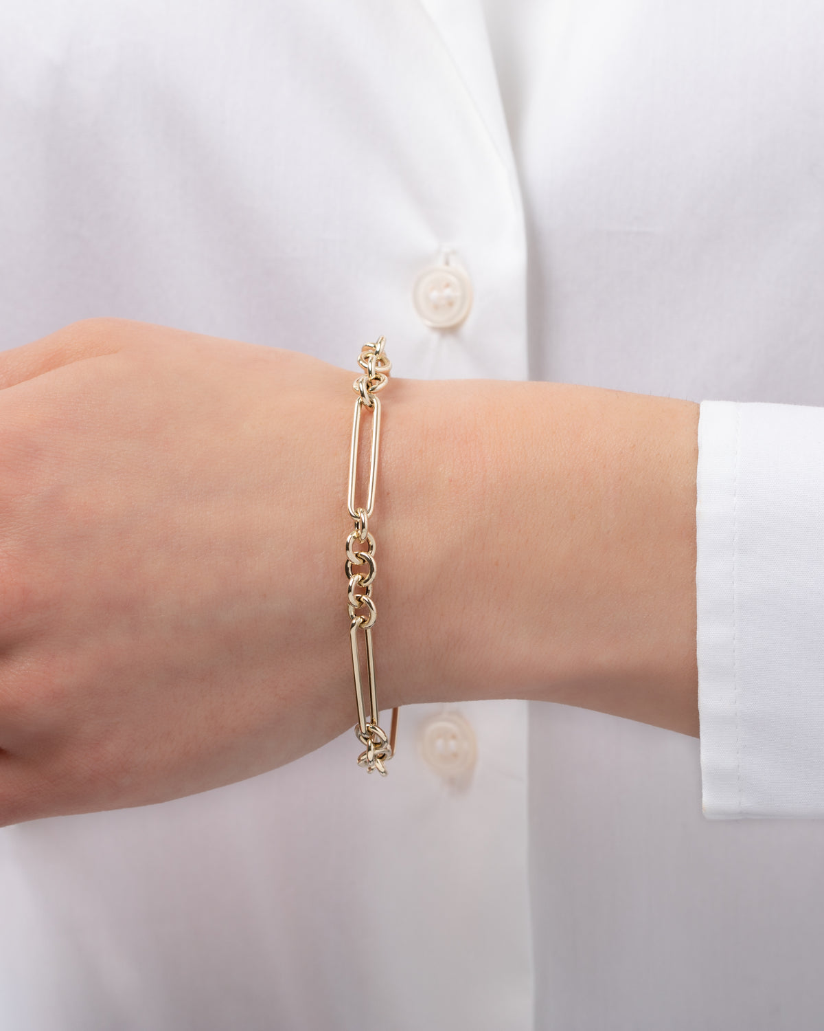 14K Gold Elongated Paper Clip Chain Bracelet