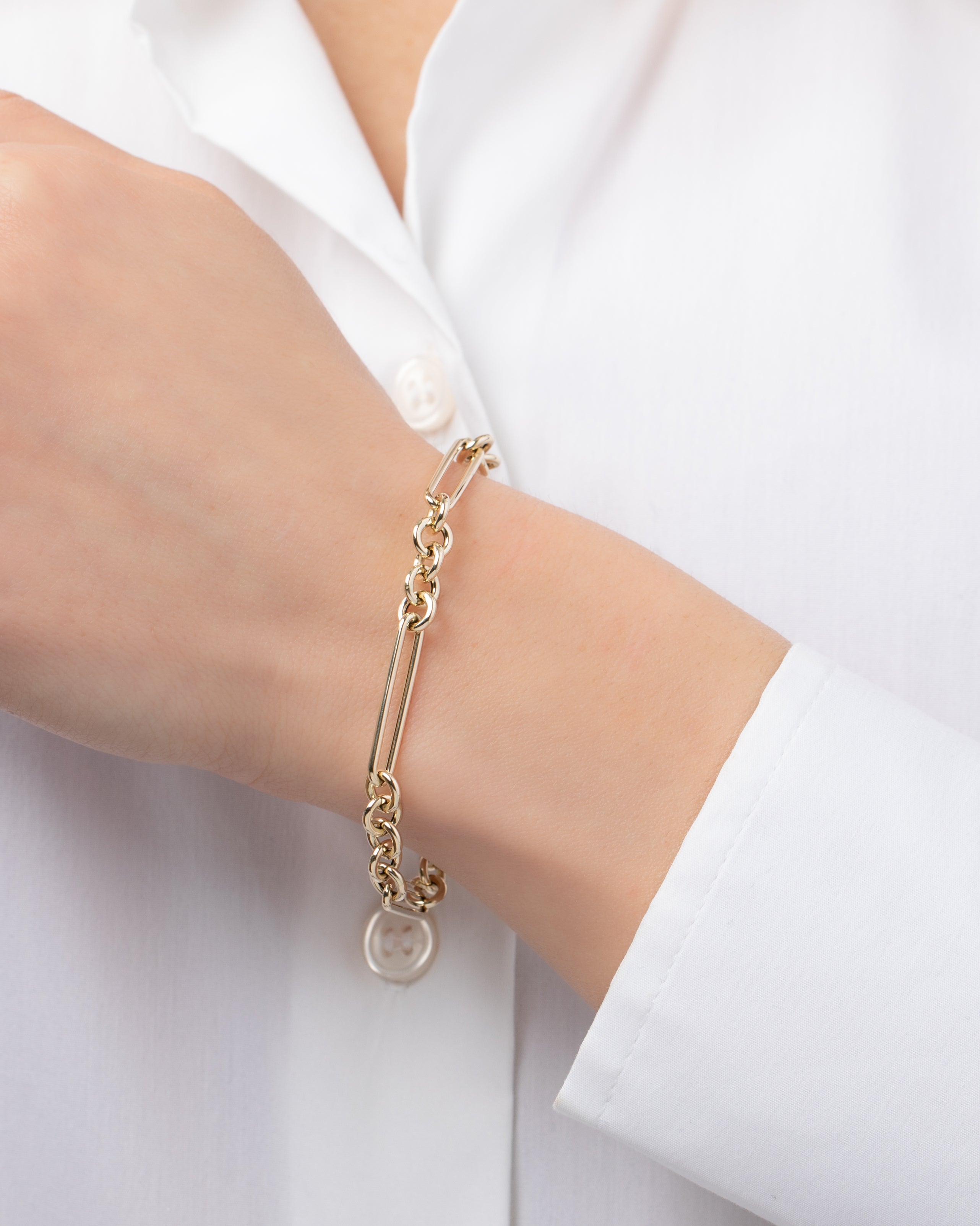 14K Gold Elongated Paper Clip Chain Bracelet -7" SAMPLE SALE Zoe Lev Jewelry