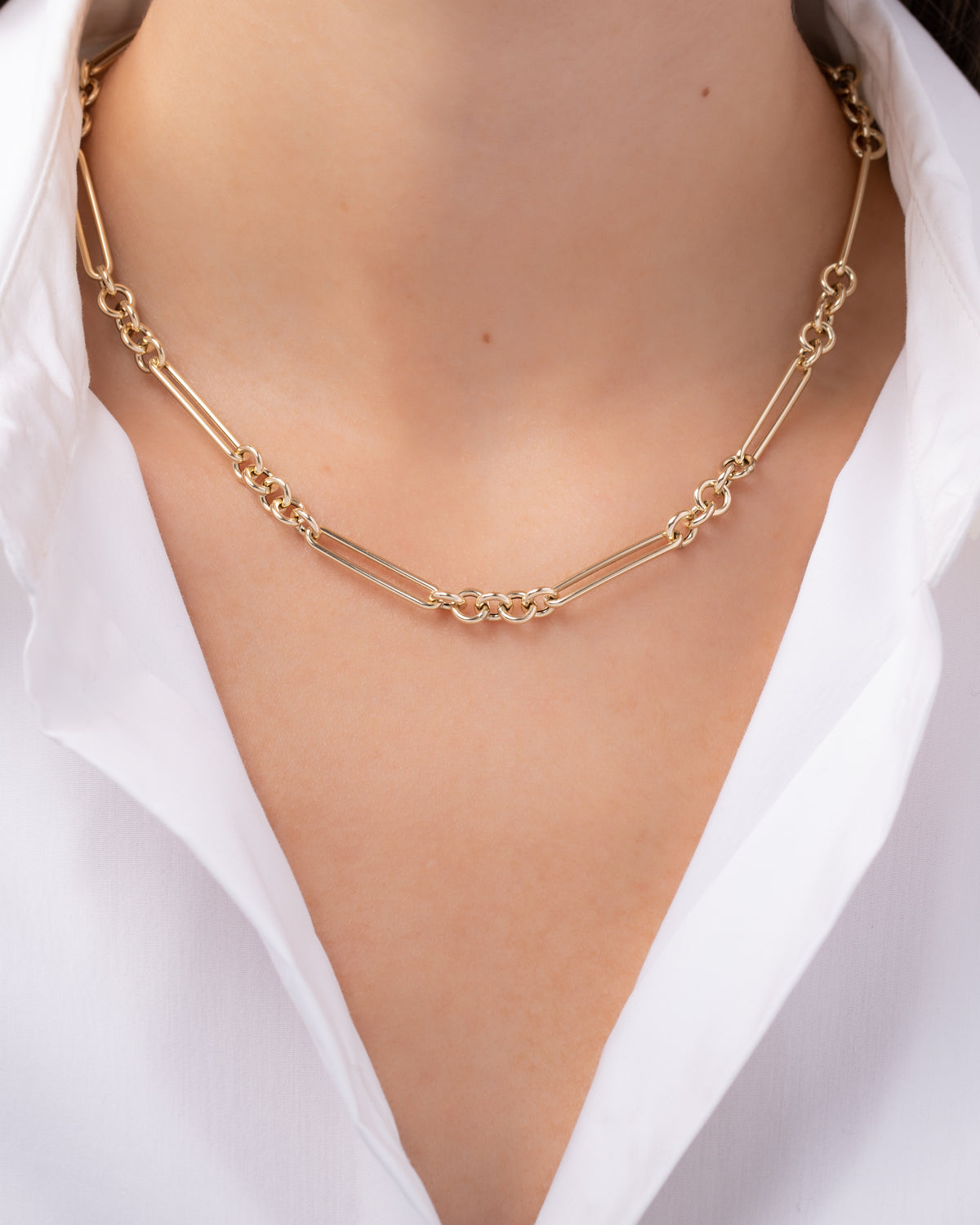 14K Gold Elongated Paper Clip Chain Necklace
