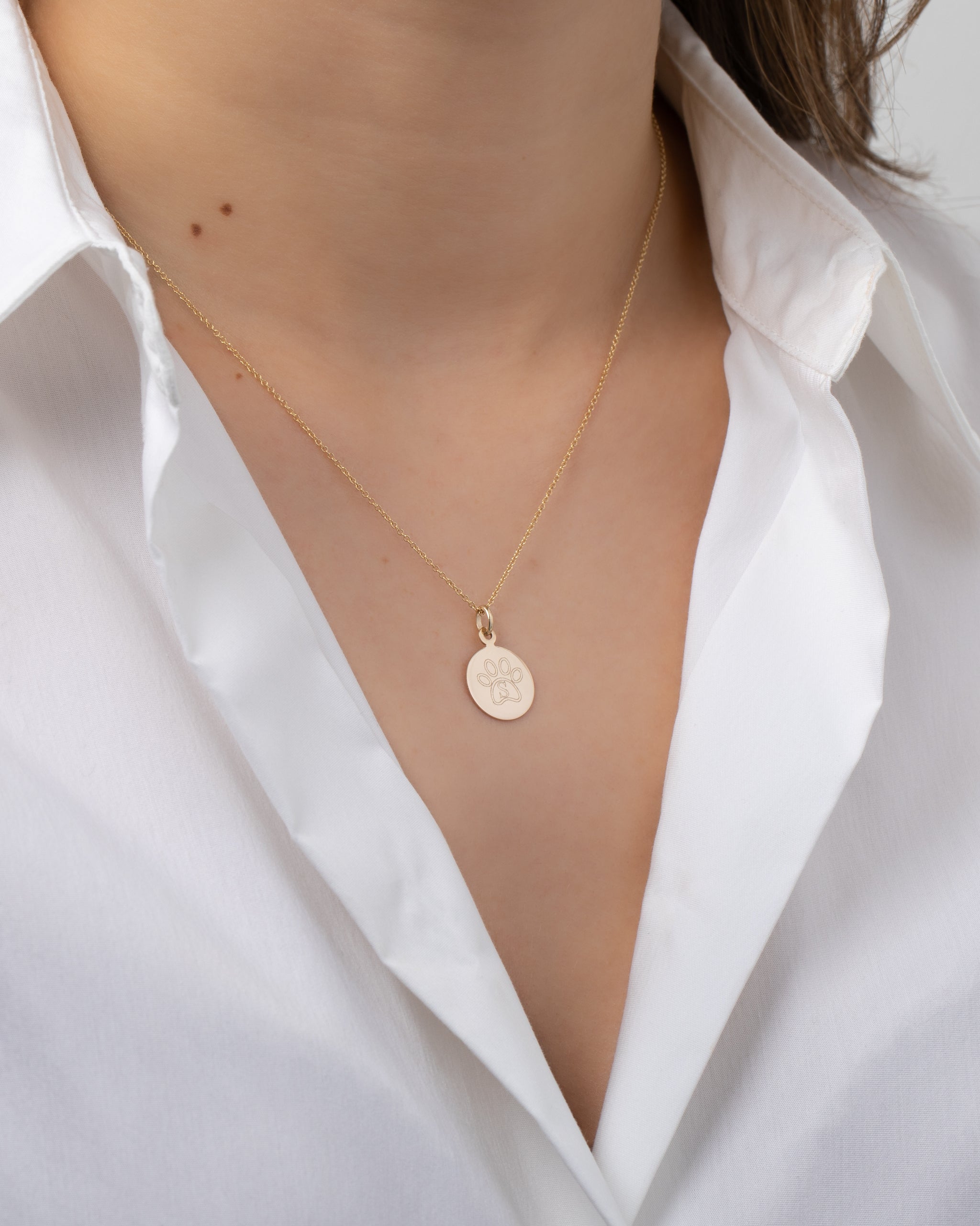 14k Gold Paw Engraved Initial Disc Necklace - Zoe Lev Jewelry
