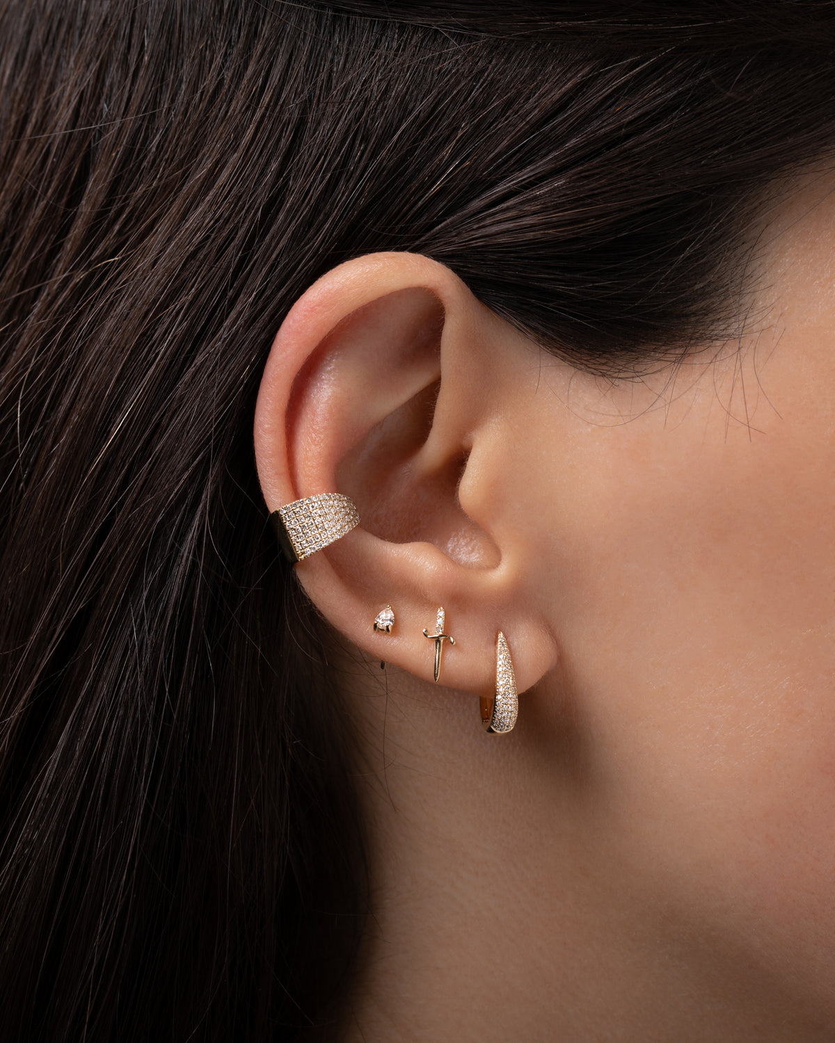 Diamond Pave Dome Claw Huggie Earrings