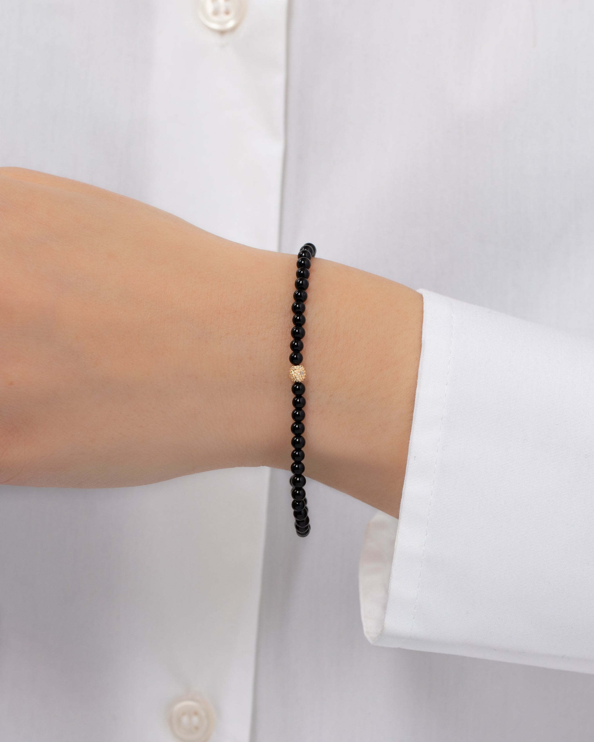 Uomo - Sfera Large Bead Matte Black Ceramic Bracelet With One Black Di –  Robinson's Jewelers
