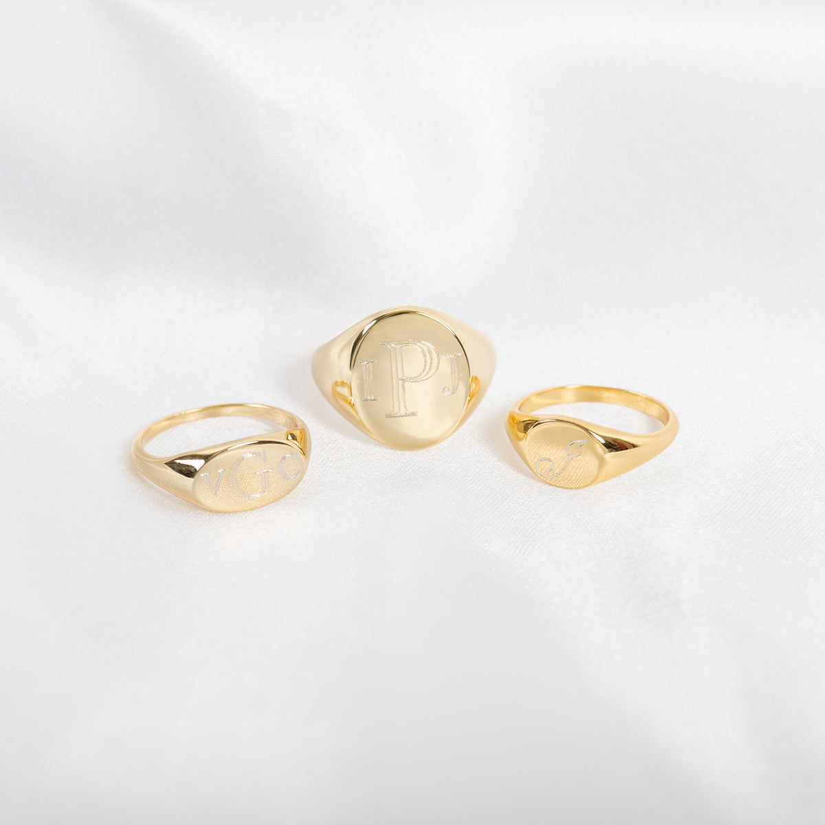 Custom Initial Signet Ring - Monogram ring Oval Levels - Silver and Gold |  MasonArtStore