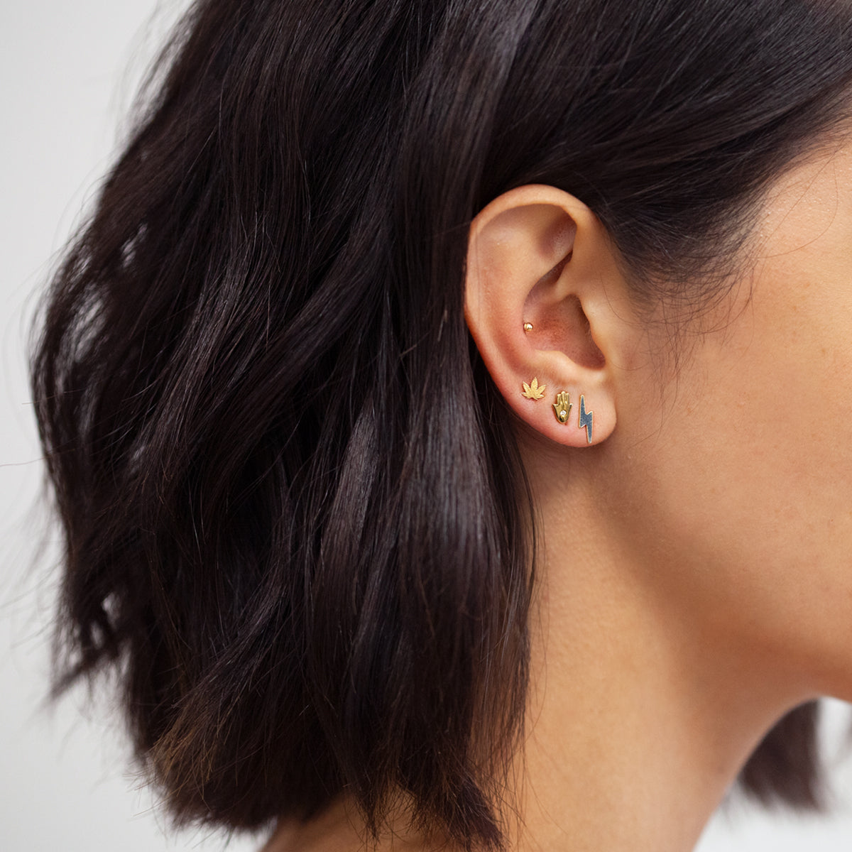 Moissanite Round Shape Stud Earring- Moissani.in